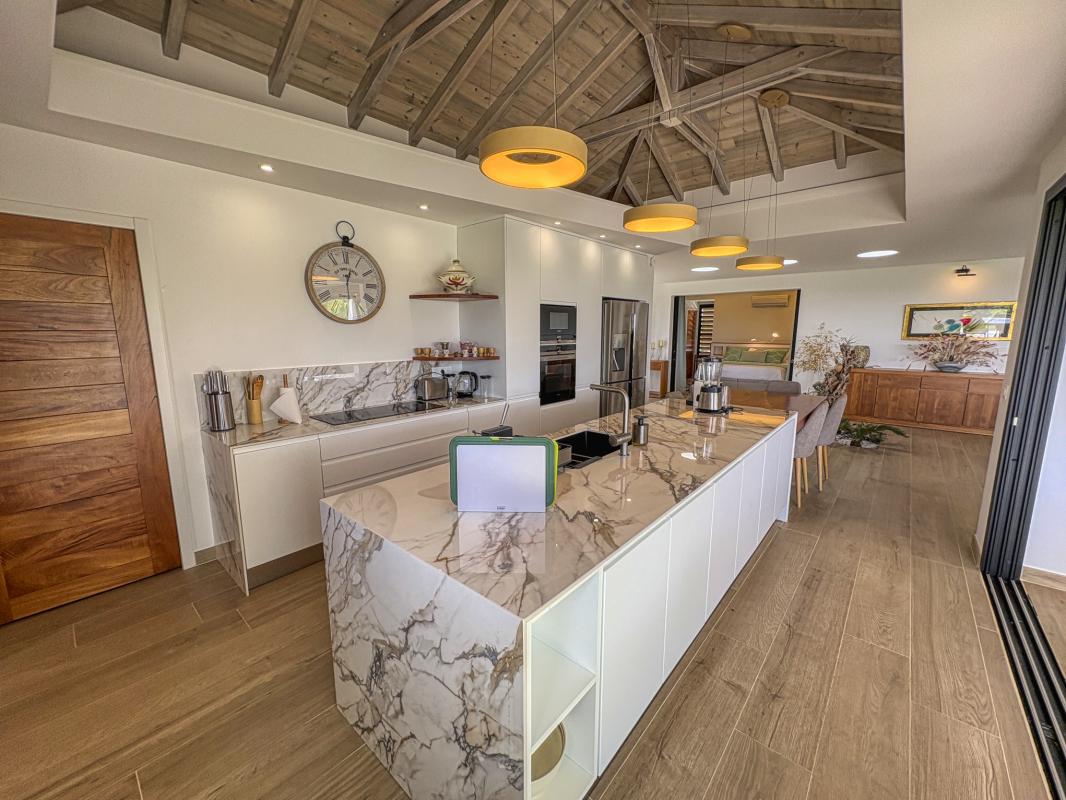 14.Location villa piscine Saint François Guadeloupe_cuisine